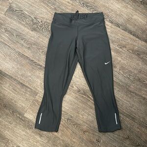 Nike dry fit size small gray Capri leggings